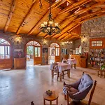 Watermill & Faralya מלון