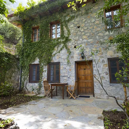 מלון Watermill & Faralya *